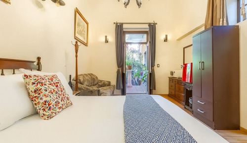 Room, 1 Double Bed, Private Bathroom