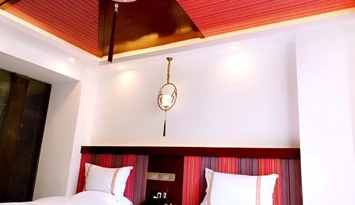 Classic Twin Room, City View