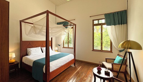 Deluxe Double or Twin Room