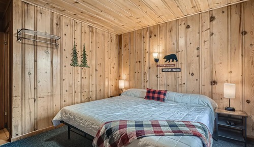 Standard Room, 1 King Bed, Non Smoking