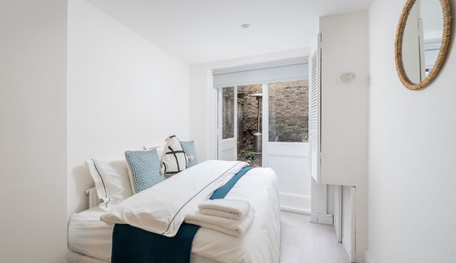 Standard Apartment