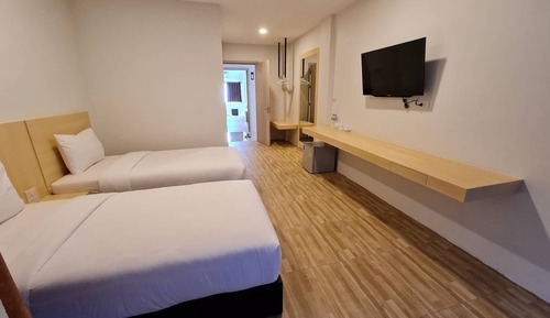 Twin Room, City View