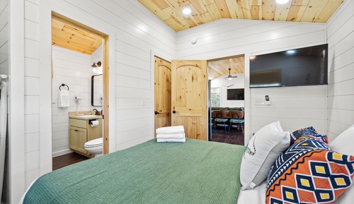 Design Cabin, 2 Bedrooms