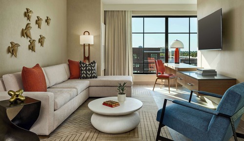 Suite, 1 Bedroom (Hearing)