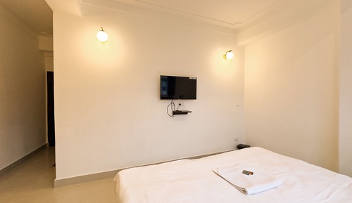 Deluxe Room, Hill View