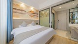 Deluxe Room, 1 King Bed