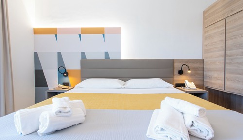 Classic Double or Twin Room, Balcony