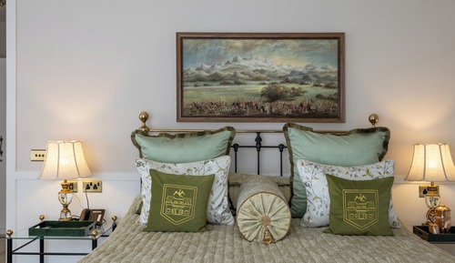 Valley Suite