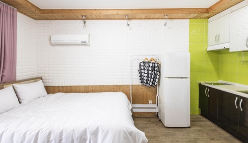 Basic Room, 1 Bedroom (202)