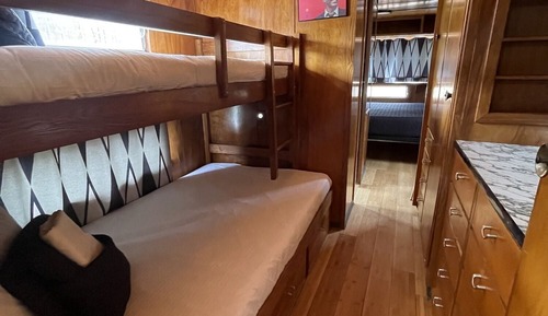 Family Mobile Home, Multiple Beds, Patio, River View