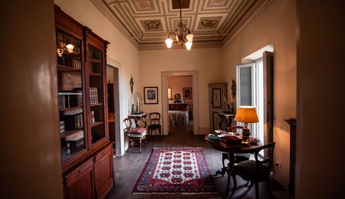 Deluxe House