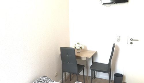 Family Apartment (Gross)