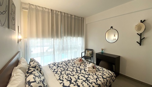 Oneiro Holiday Apt DPS101
