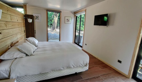 Deluxe Cabin, 1 Queen Bed, Patio, Mountain View