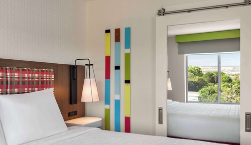 Studio, 1 King Bed, Accessible (Hearing)