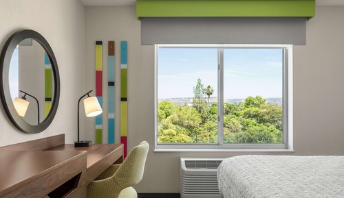 Room, 2 Queen Beds, Accessible (Hearing)
