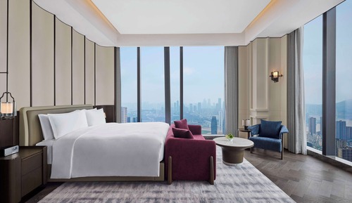 KING PRESIDENTIAL SUITE