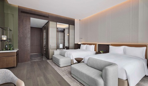 TWIN EXECUTIVE ROOM