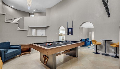 Grand Villa