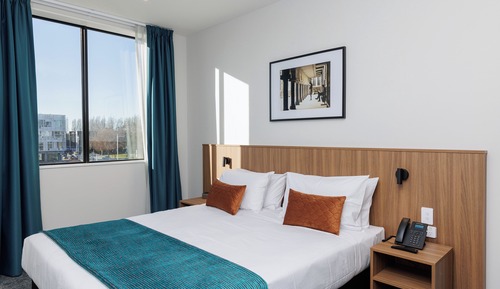 One Bedroom Apartment