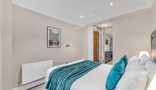 One Bedroom Apartment