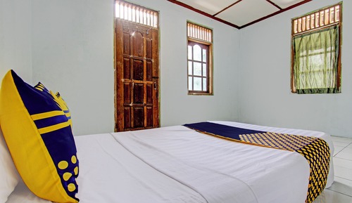 Basic Double Room