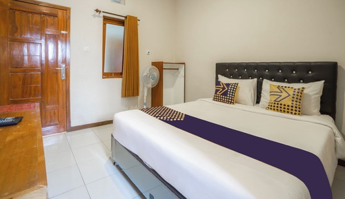 Basic Double Room