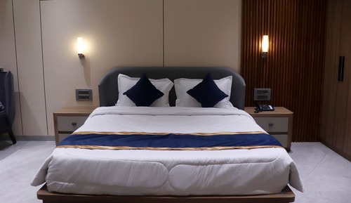 Signature Suite, Executive Level