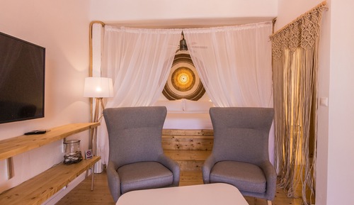 PROVATAS Suite Sea View with Outdoor Jacuzzi