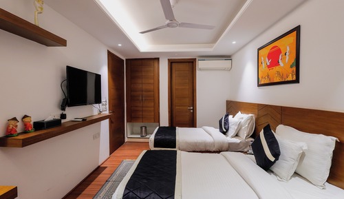 Deluxe Twin Room
