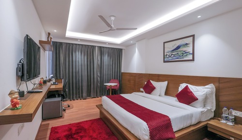 Deluxe King Room