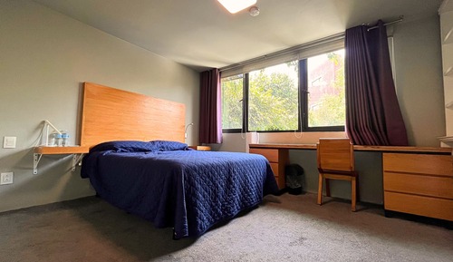 Panoramic Room
