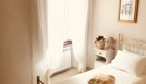 Basic Single Room