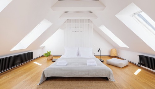 Comfort Room, Bathtub