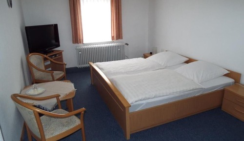Basic Double Room