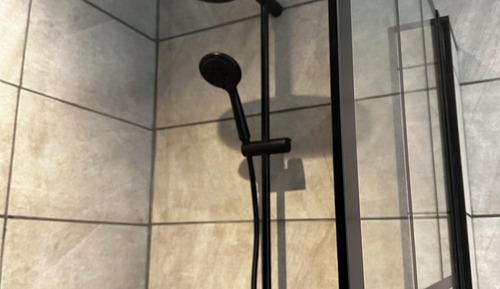 Basic Single Room, Shared Bathroom