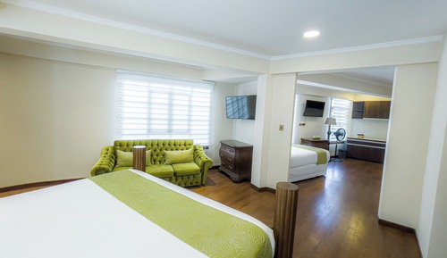 Triple Room