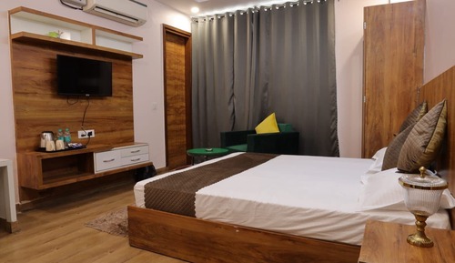 Signature Room