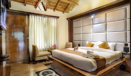 Premium Room