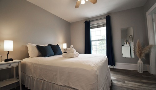 Classic Room, 1 Queen Bed