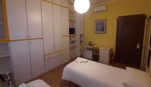 Business Twin Room