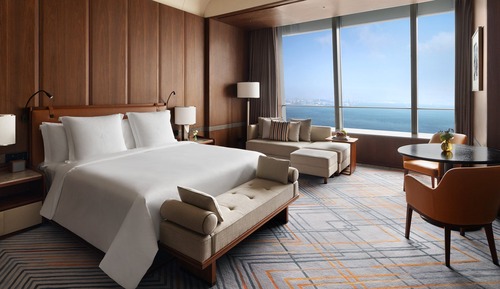 Club Room, 1 King Bed, Ocean View