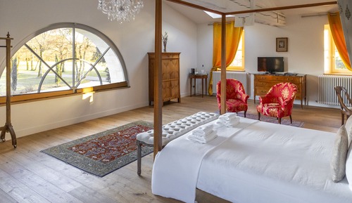 The Cedar suite