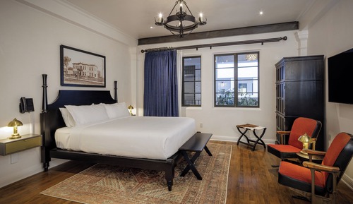 Room, 1 King Bed (Historic)