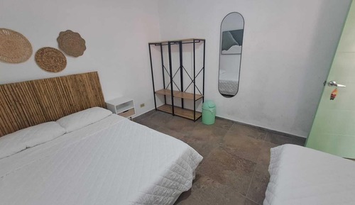Economy Triple Room
