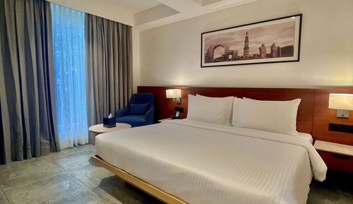 Deluxe Room, 1 King Bed, Non Smoking