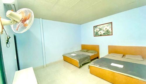 Basic Double Room, Multiple Beds
