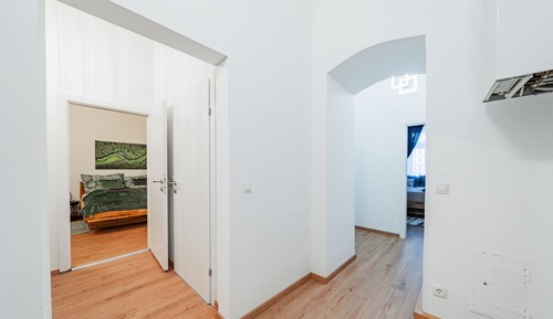 Apartment, 3 Bedrooms, Kitchen, Ground Floor