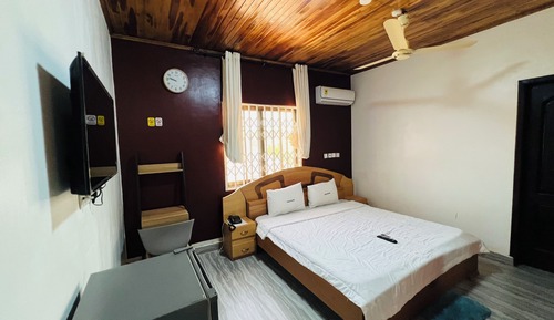 Deluxe Single Room, 1 Queen Bed, Ensuite, Ocean View