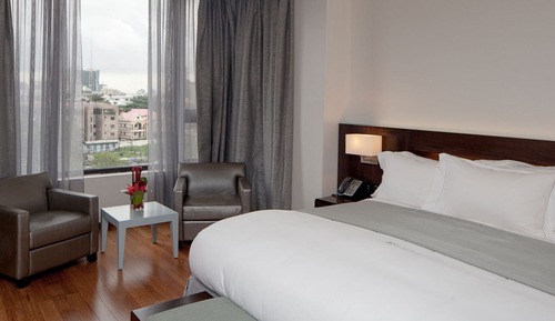 Premium Suite